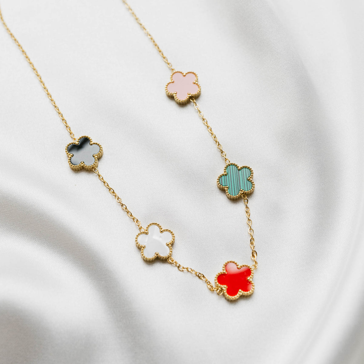 Collier Niji