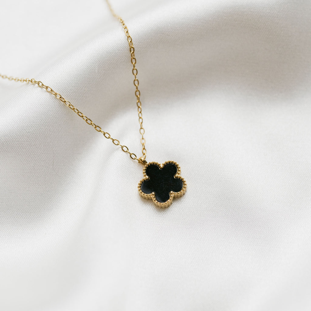 Collier Yoru