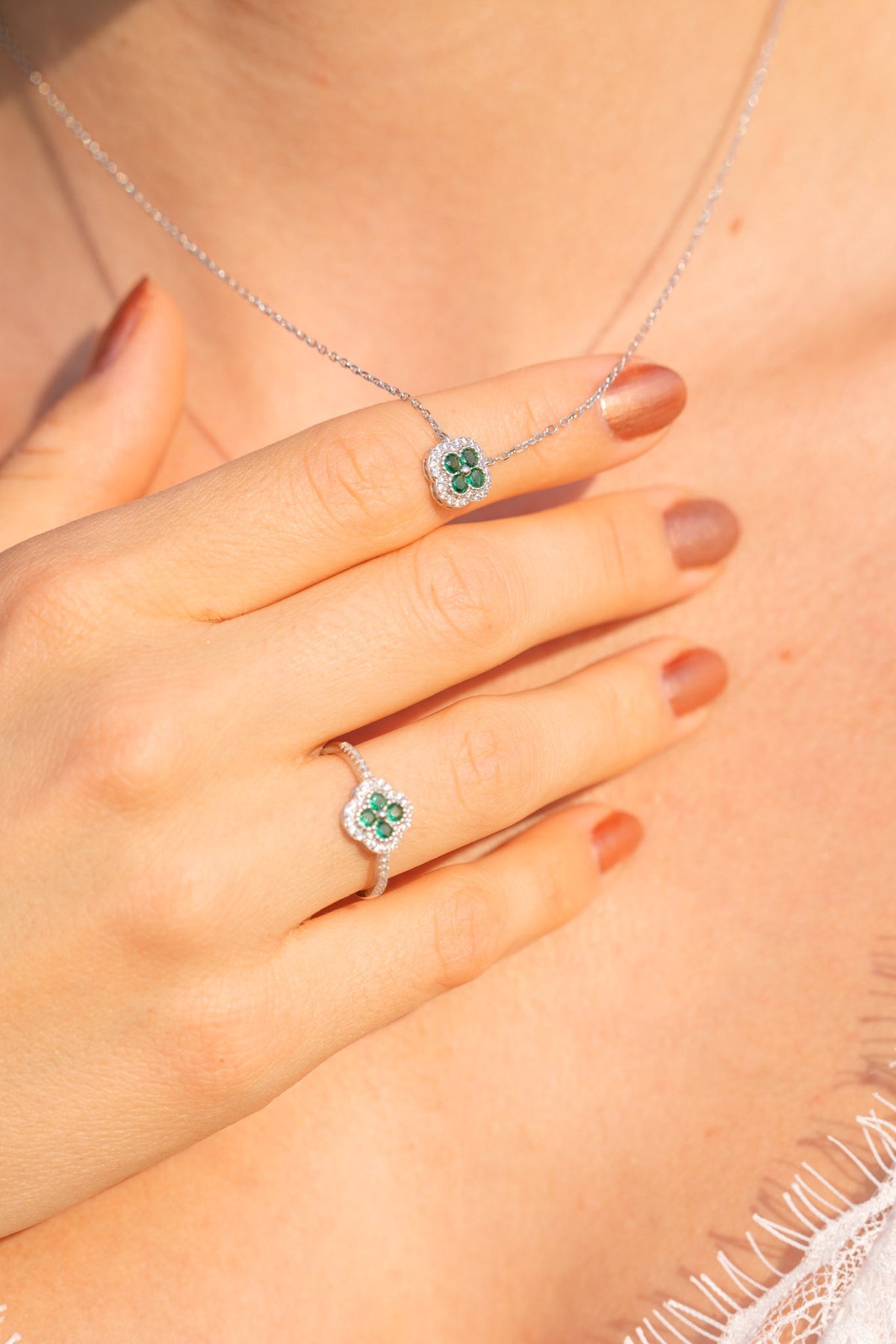 Collier Émeraudine