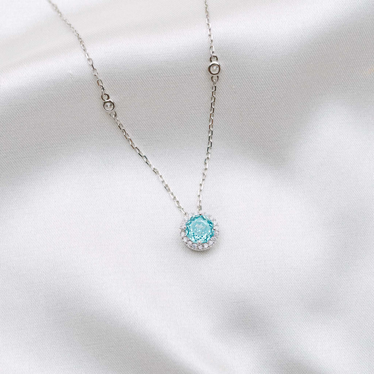 Collier Cristalline