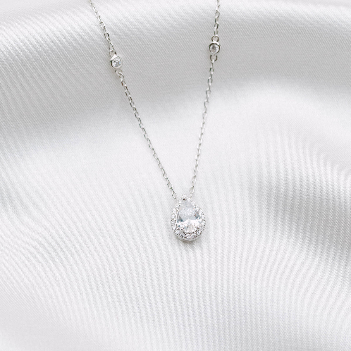 Collier Diamantine